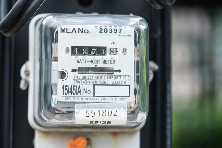 rozdzielenie instalacji elektrycznej na dwa liczniki