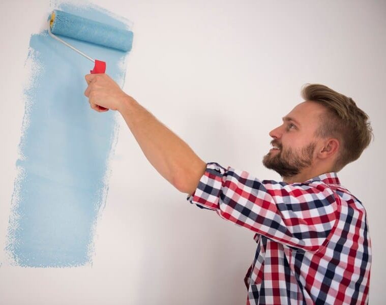 koszt malowania scian