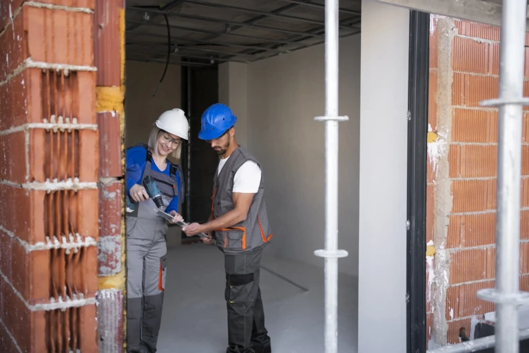 stan otwarty a stan zamknięty